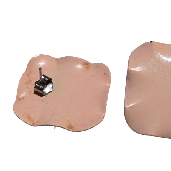 Vintage 80s Pink Square Wavey Edge Post Earrings 14 - Picture 2 of 3